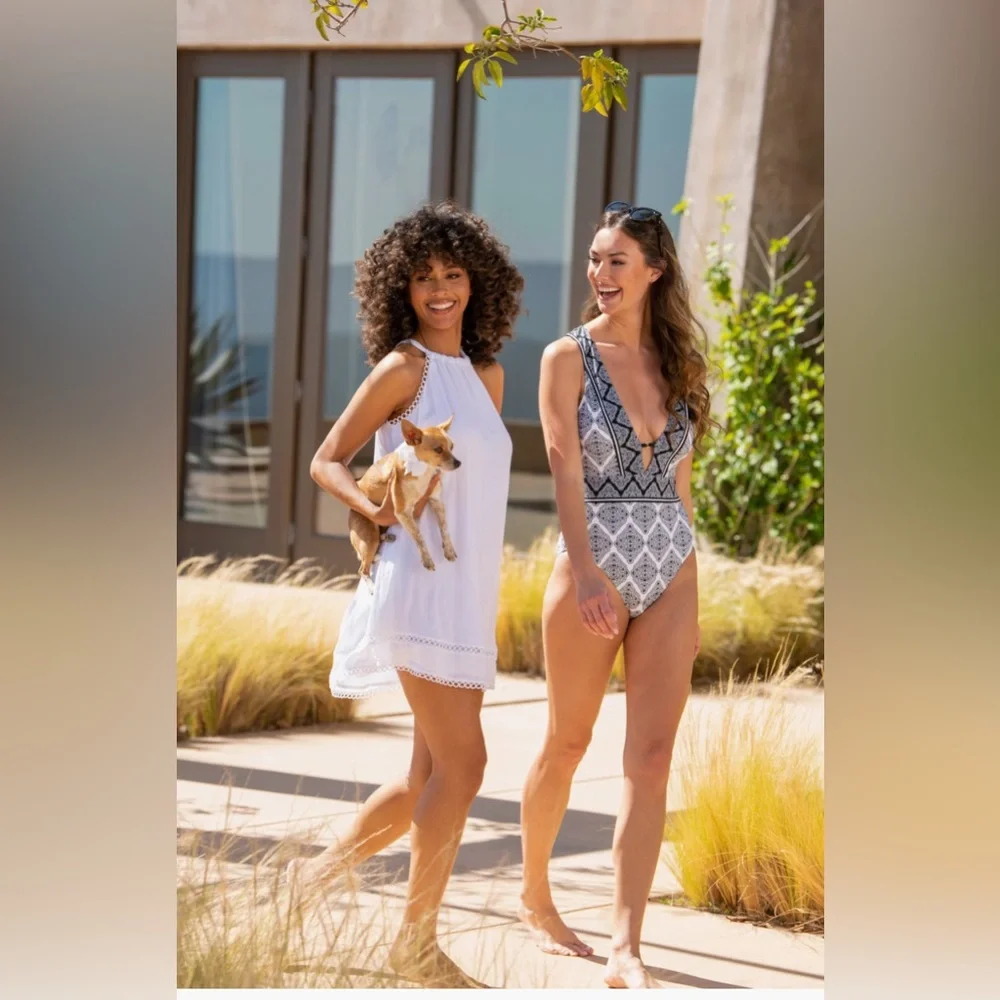 La Blanca Illusion Crinkle Cover-Up Dress, White, X-Small, $93
